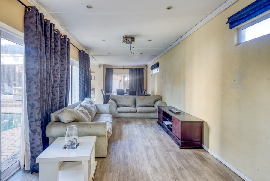 4 Bedroom Property for Sale in Woodleigh Eastern Cape